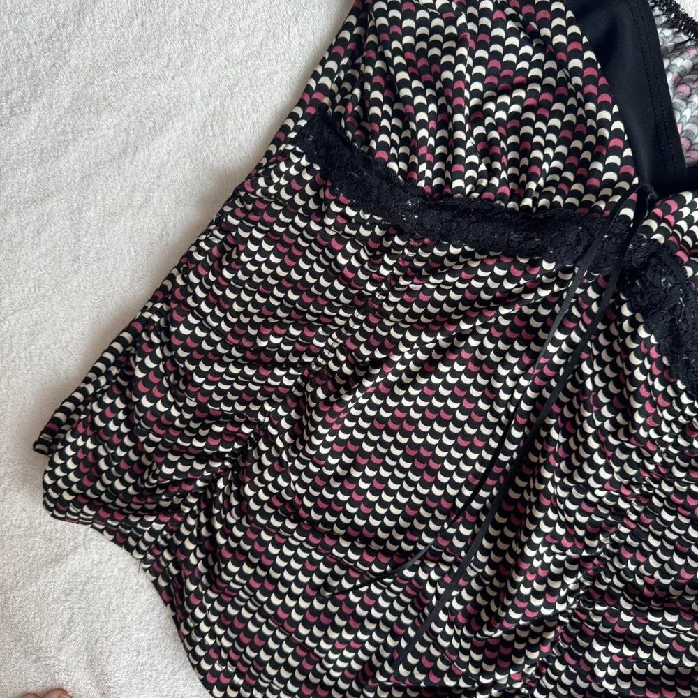 Y2K Patterned Tank Top - Picture 5 of 7